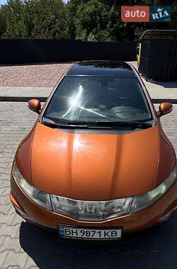 Хэтчбек Honda Civic 2008 в 