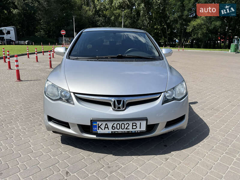 Седан Honda Civic 2008 в Краматорске