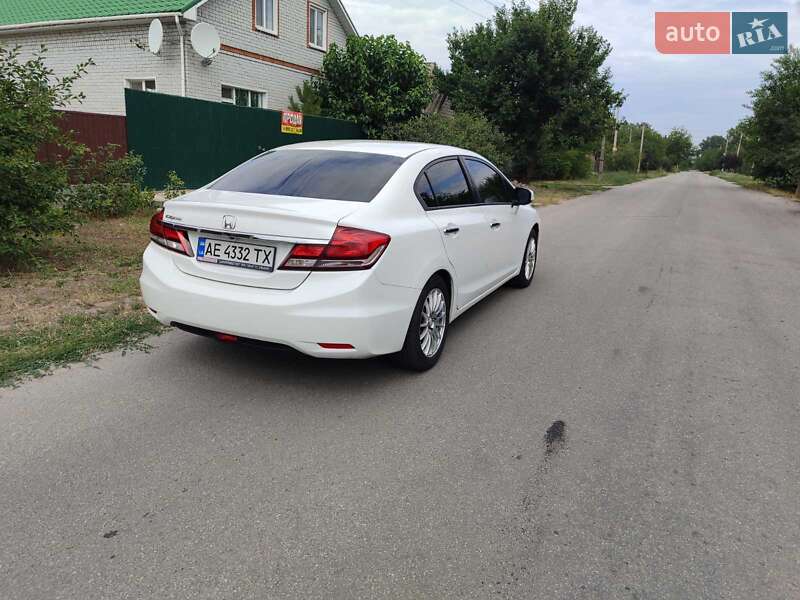 Седан Honda Civic 2013 в Новомосковске