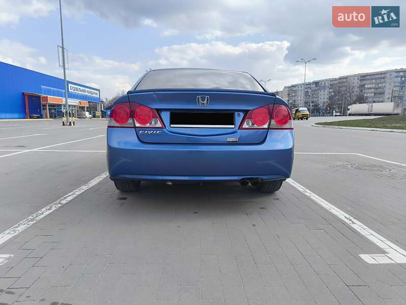 Седан Honda Civic 2008 в Киеве