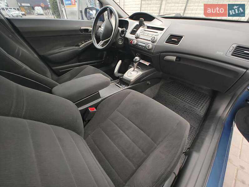 Седан Honda Civic 2008 в Киеве