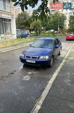Седан Honda Civic 2000 в Киеве