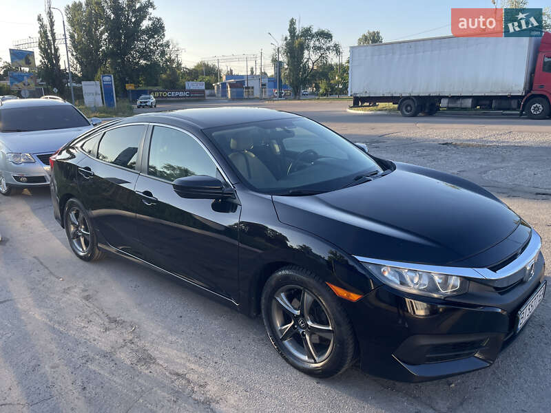 Седан Honda Civic 2016 в Кременчуці