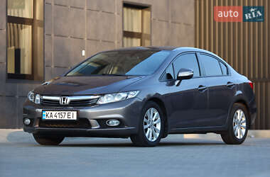 Седан Honda Civic 2012 в Києві