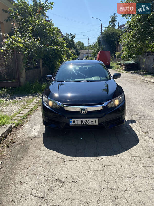 Седан Honda Civic 2017 в Івано-Франківську