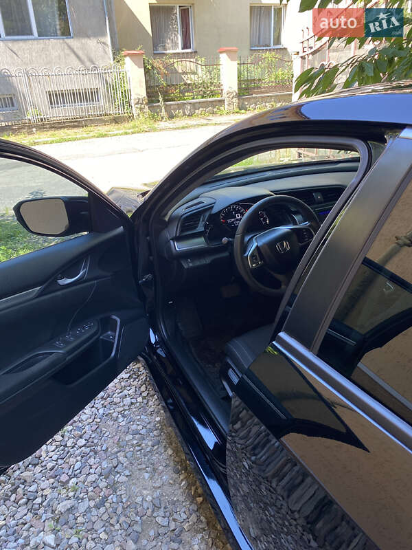 Седан Honda Civic 2017 в Івано-Франківську
