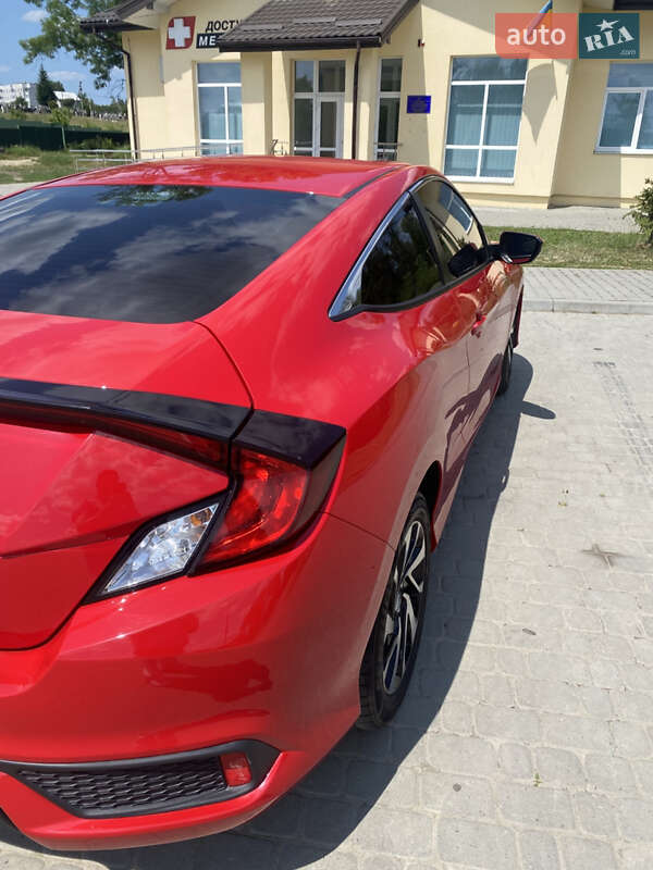 Купе Honda Civic 2016 в Львове
