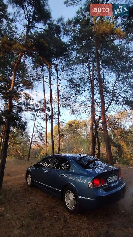 Седан Honda Civic 2006 в Дніпрі