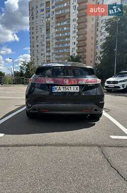 Хэтчбек Honda Civic 2007 в 