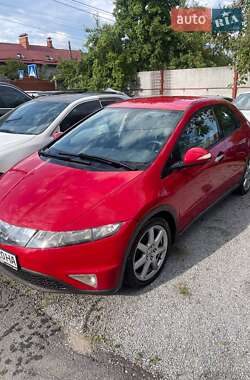 Хэтчбек Honda Civic 2006 в Житомире