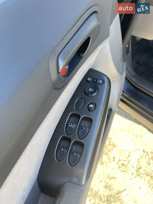 Седан Honda Civic 2006 в Чутовому фото 13 Седан Honda Civic 2006 в Чутовому