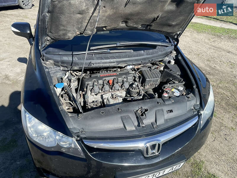 Седан Honda Civic 2006 в Чутовому фото 14 Седан Honda Civic 2006 в Чутовому