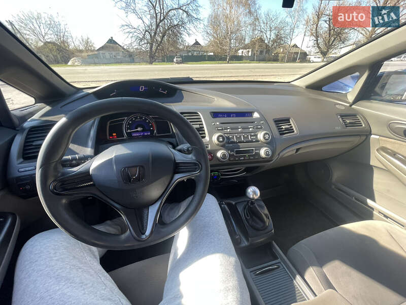 Седан Honda Civic 2006 в Чутовому фото 17 Седан Honda Civic 2006 в Чутовому