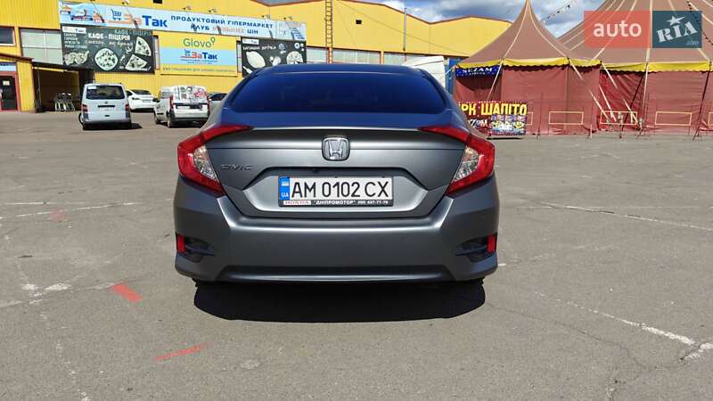 Седан Honda Civic 2018 в Житомирі