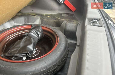 Хэтчбек Honda Civic 2004 в 