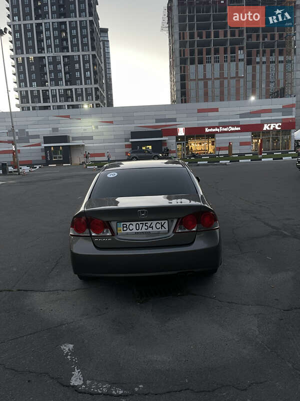 Седан Honda Civic 2008 в Львове