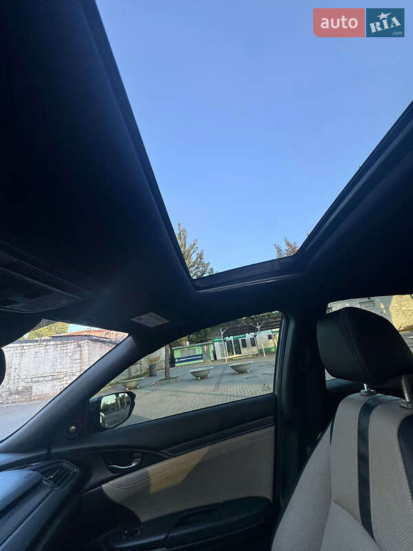 Хэтчбек Honda Civic 2018 в Кривом Роге