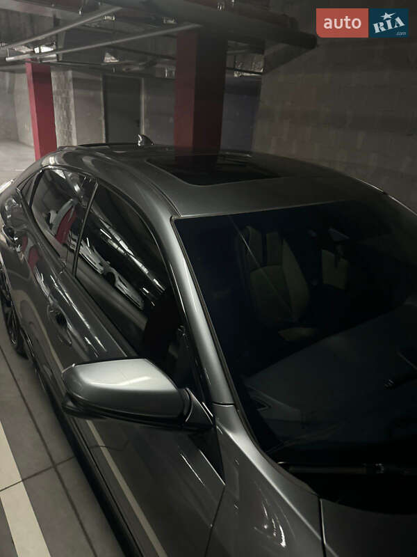 Хэтчбек Honda Civic 2018 в Кривом Роге