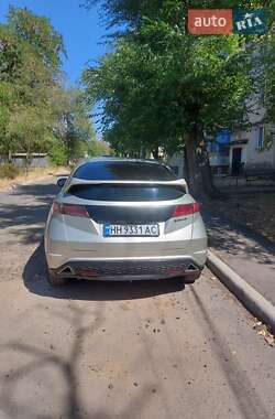 Хэтчбек Honda Civic 2007 в 