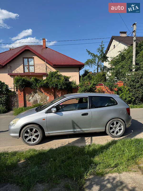 Купе Honda Civic 2001 в Ивано-Франковске фото 5 Купе Honda Civic 2001 в Ивано-Франковске