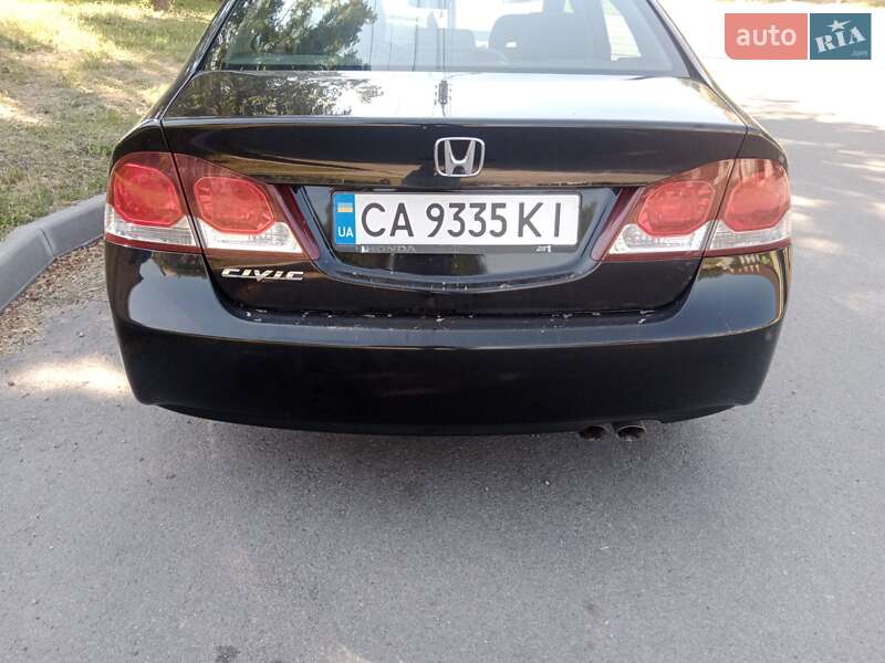 Седан Honda Civic 2009 в Черкассах