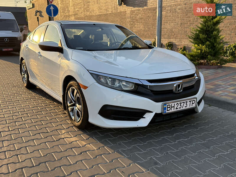 Седан Honda Civic 2015 в 