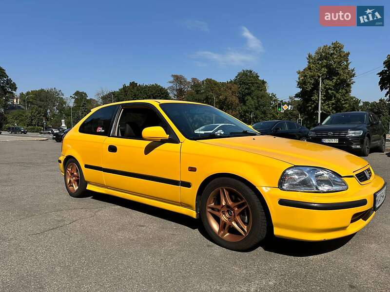 Хэтчбек Honda Civic 1998 в Львове