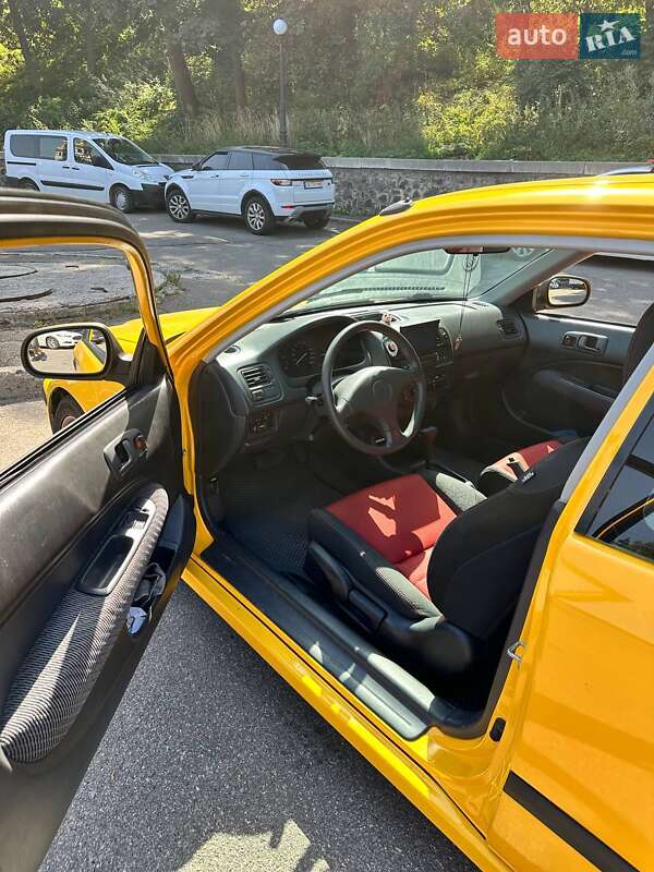 Хэтчбек Honda Civic 1998 в Львове