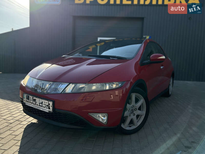 Хэтчбек Honda Civic 2007 в Крюковщине