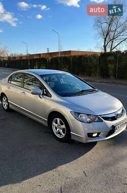 Седан Honda Civic 2009 в Киеве