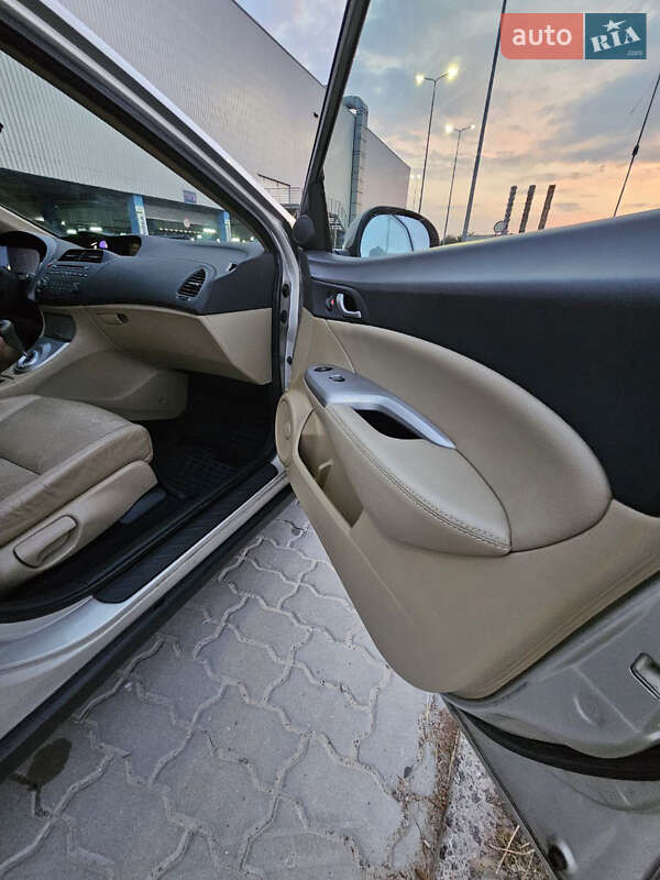 Хэтчбек Honda Civic 2007 в Львове