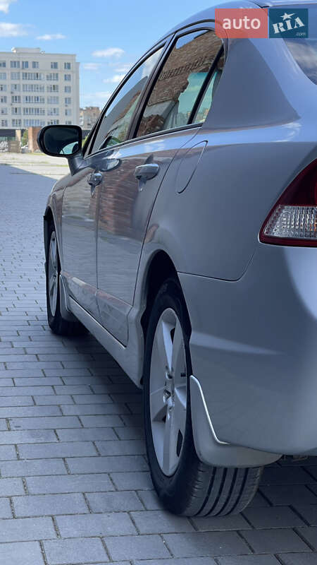 Седан Honda Civic 2008 в Хмельницком