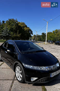 Хэтчбек Honda Civic 2008 в 