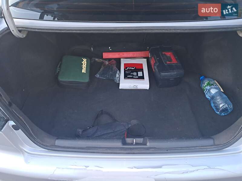 Седан Honda Civic 2003 в Ирпене