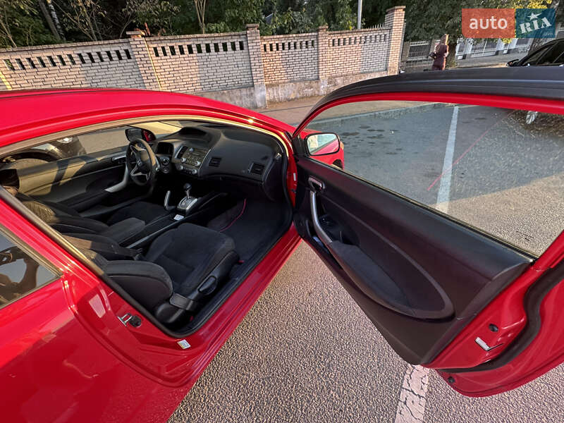 Купе Honda Civic 2006 в Виннице