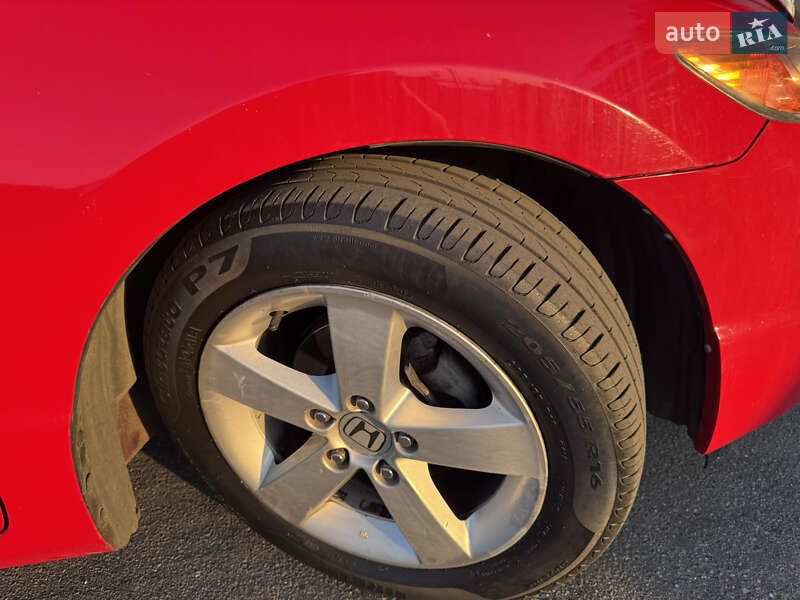 Купе Honda Civic 2006 в Виннице