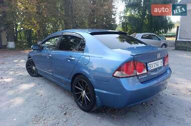 Седан Honda Civic 2008 в Староконстантинове