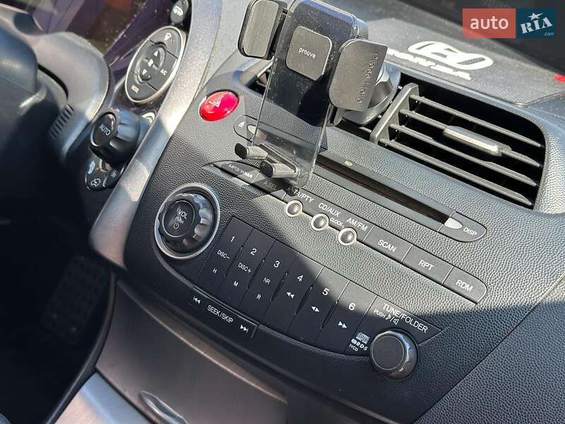 Хэтчбек Honda Civic 2008 в Одессе