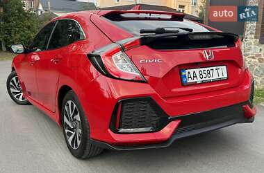 Хэтчбек Honda Civic 2017 в Киеве