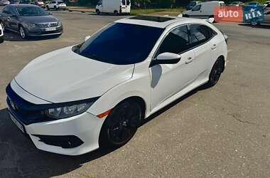 Хэтчбек Honda Civic 2018 в 
