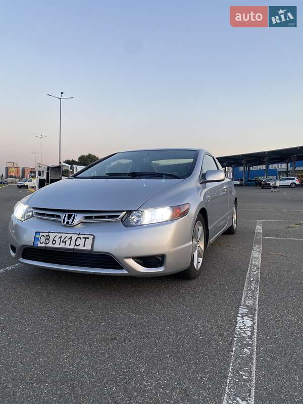 Купе Honda Civic 2006 в Києві фото Купе Honda Civic 2006 в Києві