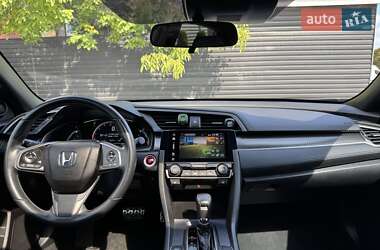 Хэтчбек Honda Civic 2018 в 