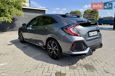 Хэтчбек Honda Civic 2018 в 