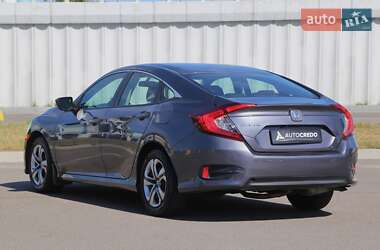 Седан Honda Civic 2016 в 
