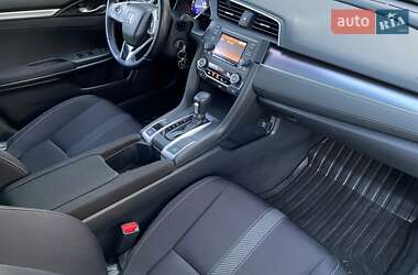 Седан Honda Civic 2021 в 