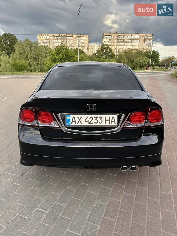 Седан Honda Civic 2011 в Киеве