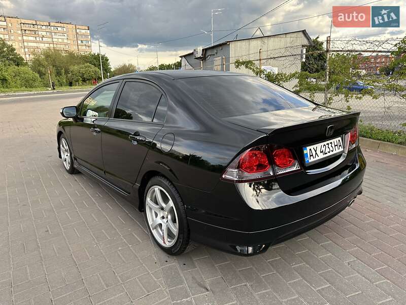 Седан Honda Civic 2011 в Киеве