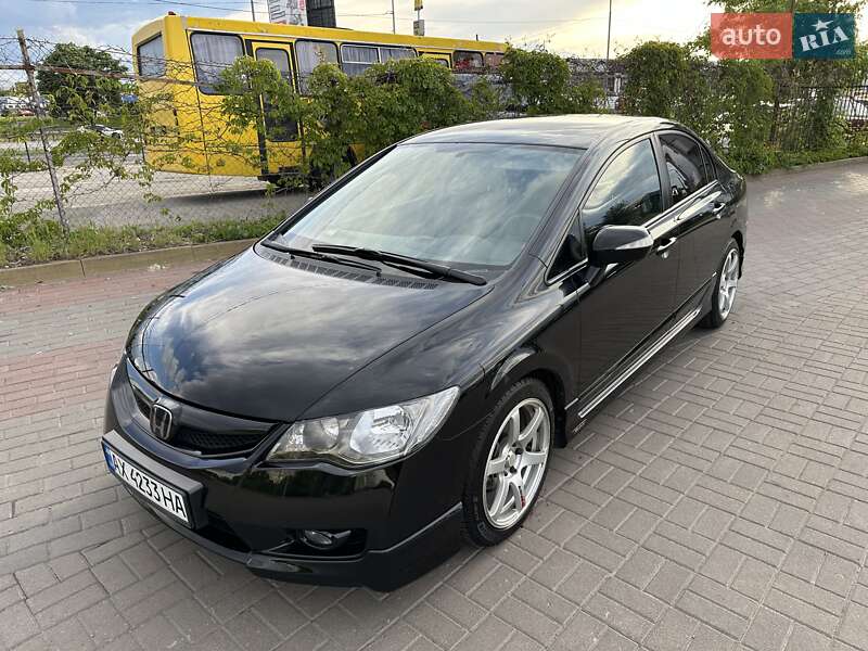 Седан Honda Civic 2011 в Киеве