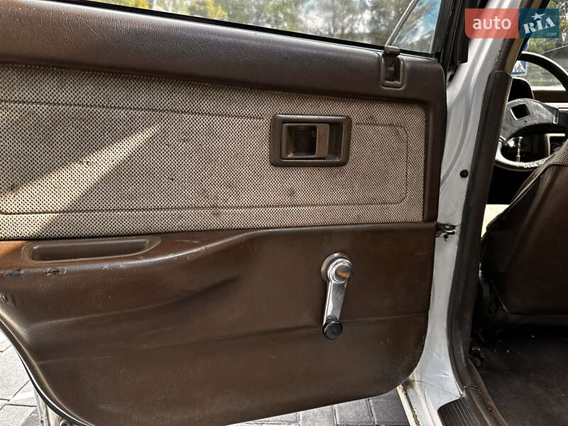 Седан Honda Civic 1988 в Луцке