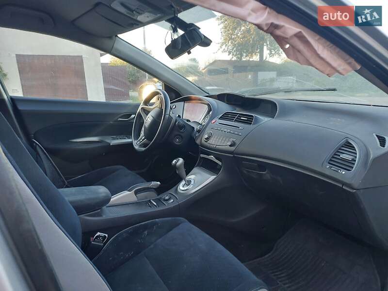 Хэтчбек Honda Civic 2007 в Шепетовке